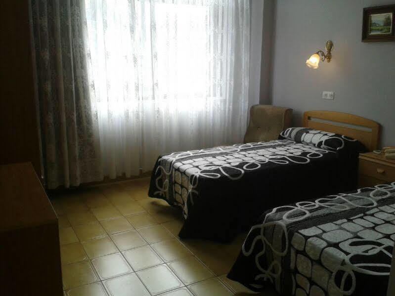 Hotel Los Nogales Noja Extérieur photo